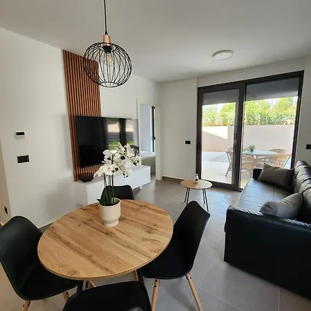 Apartamento Brand New With Private Yard Allure Ii Zadar